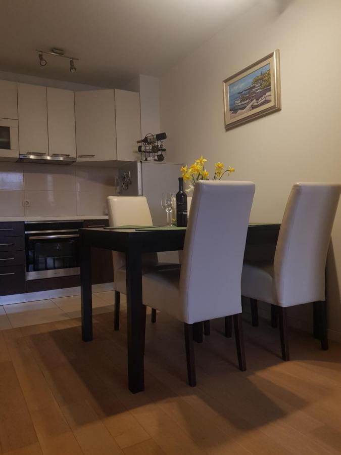 Solila Apartment Дубровник Екстериор снимка